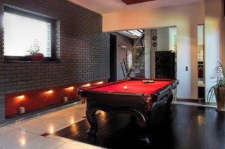 professional pool table refelting in Oxford content img2